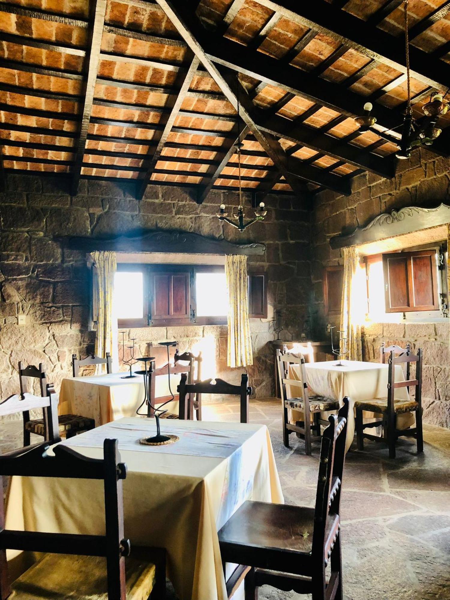 Hosteria Fortin de San Miguel Dieciocho de Julio Buitenkant foto